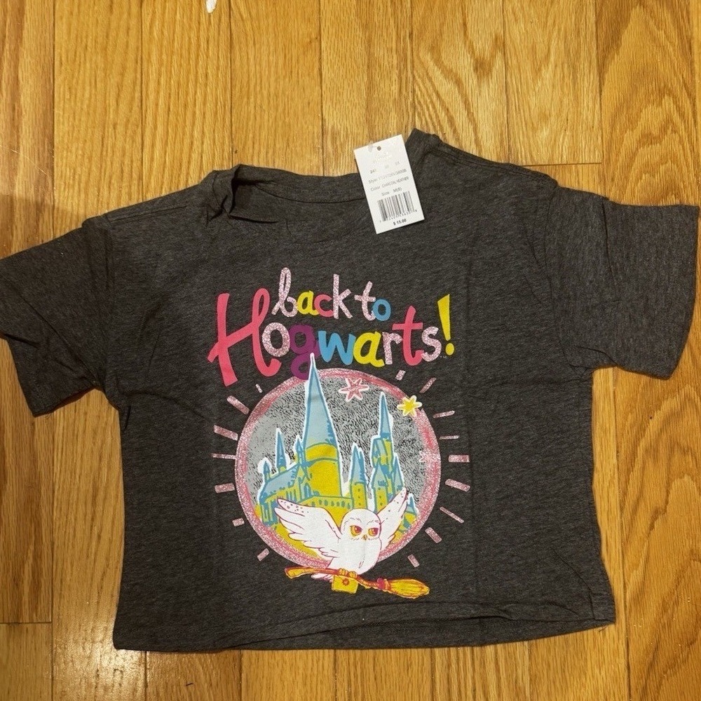 Harry Potter  NWT Girls Oversized Crop Top Size  8 Medium T-shirt Hogwarts Grey